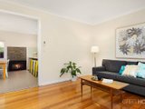 https://images.listonce.com.au/custom/160x/listings/5-empress-avenue-kingsville-vic-3012/415/01202415_img_02.jpg?m_t1bgAdlfg