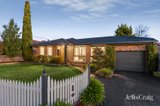 https://images.listonce.com.au/custom/160x/listings/5-eskdale-drive-croydon-hills-vic-3136/377/01911377_img_01.jpg?jIjkJqX_R0U