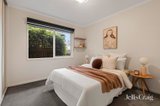 https://images.listonce.com.au/custom/160x/listings/5-eskdale-drive-croydon-hills-vic-3136/377/01911377_img_10.jpg?0yNqJJ5_Vsc