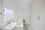 https://images.listonce.com.au/custom/160x/listings/5-esplanade-williamstown-vic-3016/314/01977314_img_19.jpg?hIY2qJ9Ks_0