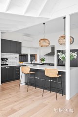 https://images.listonce.com.au/custom/160x/listings/5-esplanade-williamstown-vic-3016/314/01977314_img_26.jpg?wmpvLNa0yqs