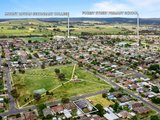 https://images.listonce.com.au/custom/160x/listings/5-eustace-street-wendouree-vic-3355/706/01576706_img_13.jpg?tCuAFXKuXNQ