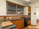 https://images.listonce.com.au/custom/160x/listings/5-evon-avenue-ringwood-east-vic-3135/499/01526499_img_05.jpg?dvNEnKW_Dm4