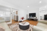 https://images.listonce.com.au/custom/160x/listings/5-ewart-court-burwood-east-vic-3151/230/01986230_img_02.jpg?phRo_g4jFa8