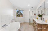 https://images.listonce.com.au/custom/160x/listings/5-ewart-court-burwood-east-vic-3151/230/01986230_img_11.jpg?K0SRjoW-6rQ