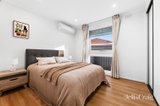https://images.listonce.com.au/custom/160x/listings/5-ewart-court-burwood-east-vic-3151/230/01986230_img_12.jpg?hIwNtW3C15M