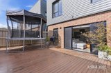 https://images.listonce.com.au/custom/160x/listings/5-fairview-crescent-avondale-heights-vic-3034/452/01893452_img_13.jpg?IIqVWshB5Dk