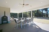 https://images.listonce.com.au/custom/160x/listings/5-falls-rise-trentham-vic-3458/377/00642377_img_14.jpg?-M3Wz4ZP8cc