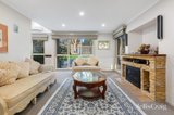 https://images.listonce.com.au/custom/160x/listings/5-federal-street-mount-waverley-vic-3149/280/01742280_img_02.jpg?6CLrUY2SUFI