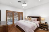 https://images.listonce.com.au/custom/160x/listings/5-ferngully-crescent-south-morang-vic-3752/694/01779694_img_09.jpg?3GdeHO_PdOk