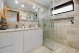 https://images.listonce.com.au/custom/160x/listings/5-fernlea-crescent-doncaster-east-vic-3109/625/01951625_img_12.jpg?H5ogwk_D560
