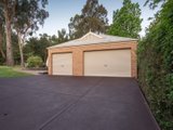 https://images.listonce.com.au/custom/160x/listings/5-fielden-close-mooroolbark-vic-3138/333/01524333_img_20.jpg?50wISPuNGkc