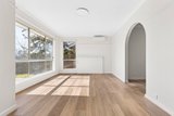 https://images.listonce.com.au/custom/160x/listings/5-finch-street-norlane-vic-3214/489/01768489_img_03.jpg?2syoAjTH8HI