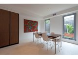 https://images.listonce.com.au/custom/160x/listings/5-frangipani-court-port-melbourne-vic-3207/933/01731933_img_02.jpg?eITu0g1Iun8