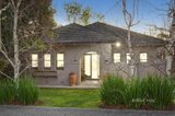 https://images.listonce.com.au/custom/160x/listings/5-gilbert-grove-bentleigh-vic-3204/954/01283954_img_01.jpg?zdfObiSnKz4