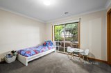 https://images.listonce.com.au/custom/160x/listings/5-gill-place-mooroolbark-vic-3138/479/01580479_img_11.jpg?EmNJCrh0mdc