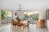 https://images.listonce.com.au/custom/160x/listings/5-gipson-street-diamond-creek-vic-3089/742/01976742_img_05.jpg?1lFZmPrMdFw