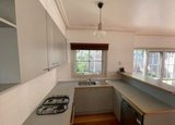 https://images.listonce.com.au/custom/160x/listings/5-gipsy-way-sandringham-vic-3191/607/01831607_img_03.jpg?h4E8vTHngUA