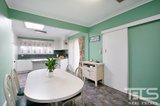 https://images.listonce.com.au/custom/160x/listings/5-gish-court-hadfield-vic-3046/550/01772550_img_07.jpg?QBwCz1KUQNs