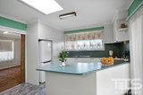 https://images.listonce.com.au/custom/160x/listings/5-gish-court-hadfield-vic-3046/550/01772550_img_08.jpg?P8kdXPm1pJM