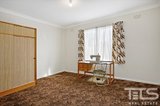 https://images.listonce.com.au/custom/160x/listings/5-gish-court-hadfield-vic-3046/550/01772550_img_15.jpg?CVsGlnRsOPE