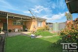https://images.listonce.com.au/custom/160x/listings/5-gish-court-hadfield-vic-3046/550/01772550_img_18.jpg?gWhw-0_LDlo