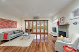 https://images.listonce.com.au/custom/160x/listings/5-gladstone-street-kew-vic-3101/396/00308396_img_02.jpg?NQVJdNYVQNM