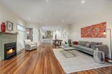 https://images.listonce.com.au/custom/160x/listings/5-gladstone-street-kew-vic-3101/396/00308396_img_04.jpg?YAn-QPwSnqw