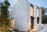https://images.listonce.com.au/custom/160x/listings/5-glen-eira-road-ripponlea-vic-3185/717/01788717_img_01.jpg?ZQA8QEf9uf4