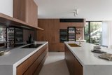 https://images.listonce.com.au/custom/160x/listings/5-glen-eira-road-ripponlea-vic-3185/717/01788717_img_07.jpg?CTVx_XS6k0I