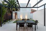 https://images.listonce.com.au/custom/160x/listings/5-glen-eira-road-ripponlea-vic-3185/717/01788717_img_21.jpg?QsZXOCfavWY