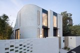 https://images.listonce.com.au/custom/160x/listings/5-glen-eira-road-ripponlea-vic-3185/717/01788717_img_25.jpg?5BSp8AdNYfk