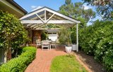 https://images.listonce.com.au/custom/160x/listings/5-glenbrook-close-mooroolbark-vic-3138/789/01841789_img_11.jpg?mMGG4cuRHTY