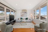 https://images.listonce.com.au/custom/160x/listings/5-glenda-street-doncaster-vic-3108/165/01954165_img_02.jpg?aIaOSVJr4Jg