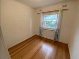 https://images.listonce.com.au/custom/160x/listings/5-glover-street-bentleigh-east-vic-3165/679/01782679_img_09.jpg?gV5zRaXibRY