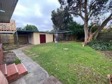 https://images.listonce.com.au/custom/160x/listings/5-glover-street-bentleigh-east-vic-3165/679/01782679_img_12.jpg?hTKrOS7l17c