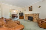 https://images.listonce.com.au/custom/160x/listings/5-goldsmith-crescent-castlemaine-vic-3450/023/01168023_img_03.jpg?6ZOkFVGizrg