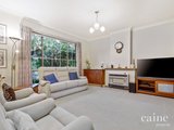 https://images.listonce.com.au/custom/160x/listings/5-golf-view-drive-invermay-park-vic-3350/630/01576630_img_12.jpg?vP7uytB8KZI