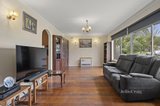 https://images.listonce.com.au/custom/160x/listings/5-grace-avenue-mooroolbark-vic-3138/784/01571784_img_05.jpg?0vH4gO8f2iE