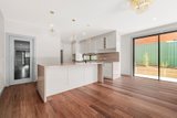https://images.listonce.com.au/custom/160x/listings/5-grasmere-avenue-doncaster-east-vic-3109/776/01911776_img_03.jpg?kK1YoOZVnAo
