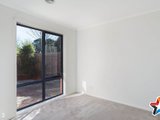 https://images.listonce.com.au/custom/160x/listings/5-gray-court-mooroolbark-vic-3138/330/01526330_img_06.jpg?eXBZn45totk