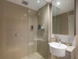 https://images.listonce.com.au/custom/160x/listings/5-gray-street-clifton-hill-vic-3068/856/00930856_img_11.jpg?kAW5yrlH4iQ