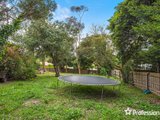 https://images.listonce.com.au/custom/160x/listings/5-greenhills-avenue-montrose-vic-3765/006/01525006_img_06.jpg?K9LqPARm5-Y