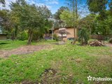 https://images.listonce.com.au/custom/160x/listings/5-greenhills-avenue-montrose-vic-3765/006/01525006_img_08.jpg?VtafCSpjRcA