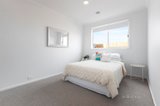 https://images.listonce.com.au/custom/160x/listings/5-gumdrop-drive-ocean-grove-vic-3226/670/01621670_img_11.jpg?fGix0FvLHNY