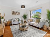 https://images.listonce.com.au/custom/160x/listings/5-harrison-street-ringwood-vic-3134/989/01525989_img_03.jpg?yAAiEKMVuPw