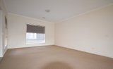 https://images.listonce.com.au/custom/160x/listings/5-heath-close-mooroolbark-vic-3138/523/01732523_img_02.jpg?kepWTcQbacg
