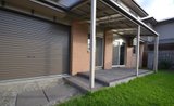 https://images.listonce.com.au/custom/160x/listings/5-heath-close-mooroolbark-vic-3138/523/01732523_img_09.jpg?GbkJAZXlmag