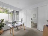 https://images.listonce.com.au/custom/160x/listings/5-heather-court-hawthorn-east-vic-3123/280/00966280_img_09.jpg?aF4aG4rTnfk