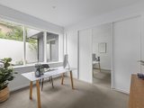 https://images.listonce.com.au/custom/160x/listings/5-heather-court-hawthorn-east-vic-3123/280/00966280_img_09.jpg?d6wIEfxPrKw